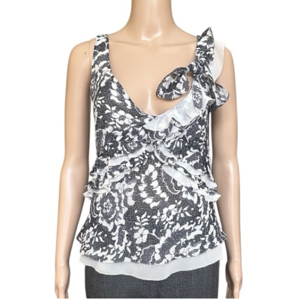 Escada 100% Silk Floral Sleeveless Top - Black and White Size US 8/10 - M